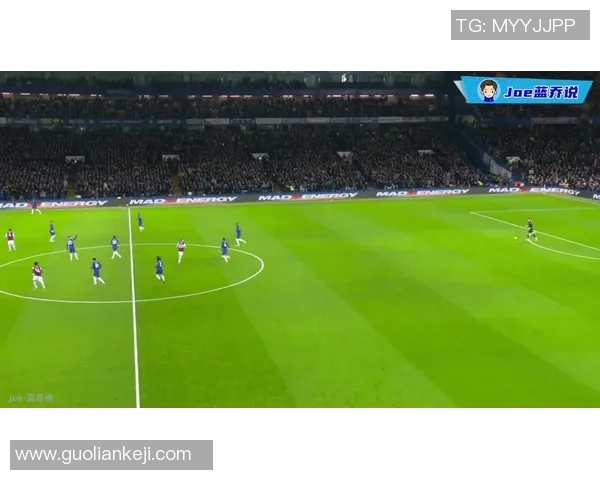 英超激战：那不勒斯凭乌龙球绝杀切尔西全场沸腾解析