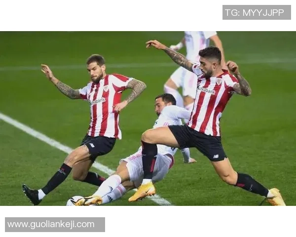 国王杯焦点战那不勒斯与利物浦激战成和全场沸腾瞬间回顾