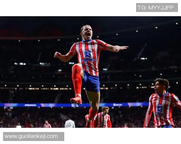 欧联杯曼城与波尔图激战成和争议判罚引发全场热议