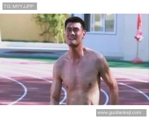 姚明盛赞孙悦篮球才华与拼搏精神引发广泛关注与讨论