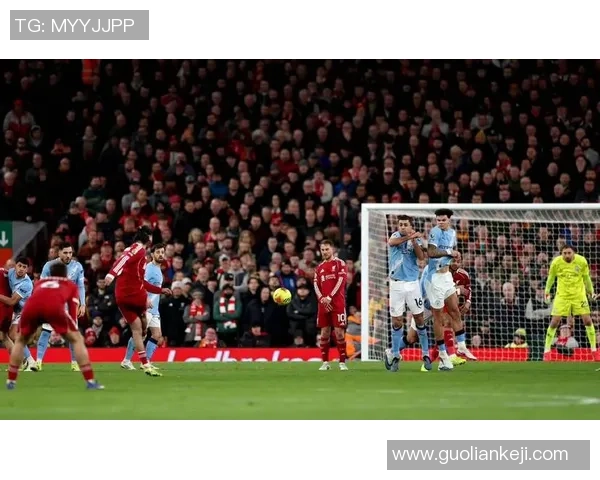 德甲激战：利物浦绝杀阿森纳全场沸腾精彩瞬间回顾