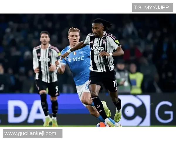 德甲精彩对决尤文图斯与那不勒斯战成平局乌龙球引发全场热烈反响 德甲精彩对决尤文图斯与那不勒斯战成平局乌龙球引发全场热烈反响