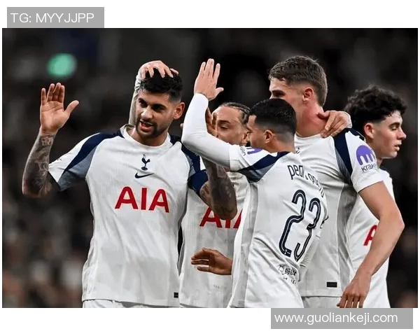 国王杯热刺与里昂激战成平局乌龙球引发全场热议与转会传闻 国王杯热刺与里昂激战成平局乌龙球引发全场热议与转会传闻