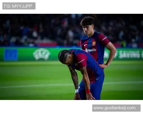 意甲激战巴萨凭借补时进球战胜巴黎圣日耳曼全场沸腾 意甲激战巴萨凭借补时进球战胜巴黎圣日耳曼全场沸腾