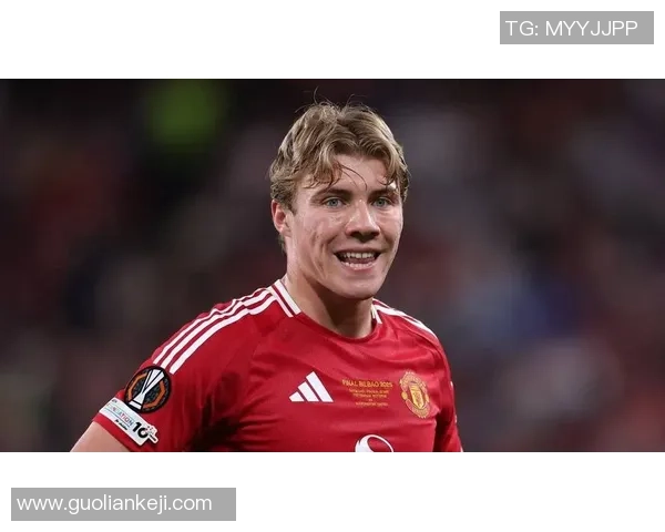 西甲激战曼联逆转那不勒斯红牌争议引发全场热议